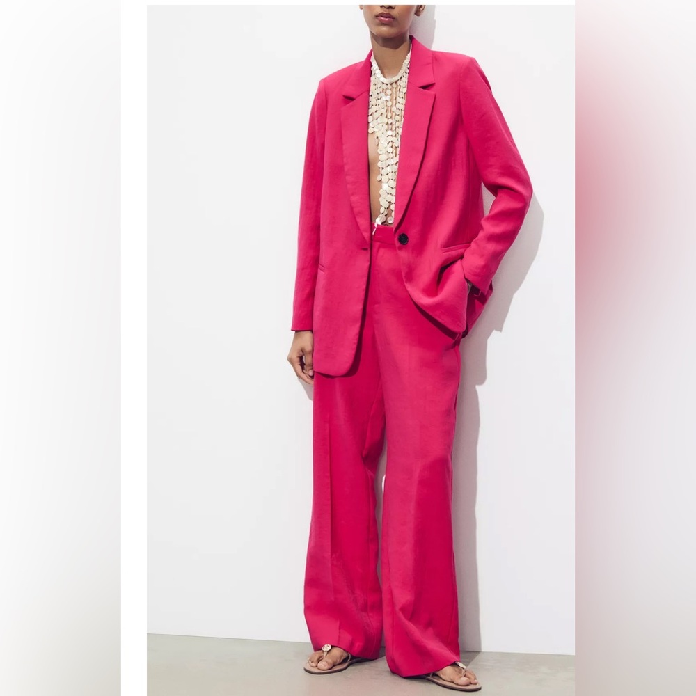 ZARA CRINKLED EFFECT BLAZER